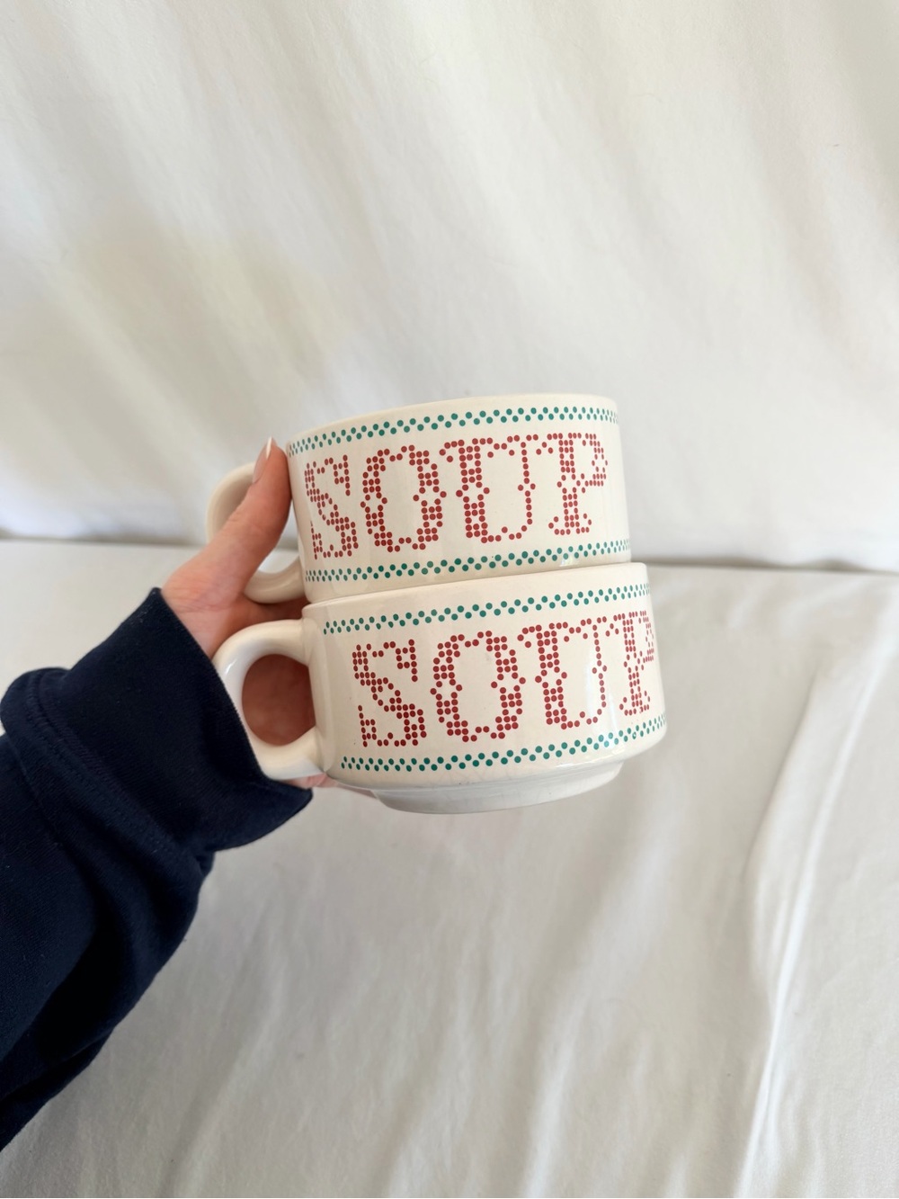 Vintage Soup Mugs Set